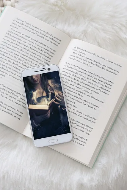 كتاب إلكتروني تسويقي: بوابتك لبناء الثقة وجذب العملاء